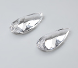 Крупная пара данбуритов высокой чистоты 4,87 карата