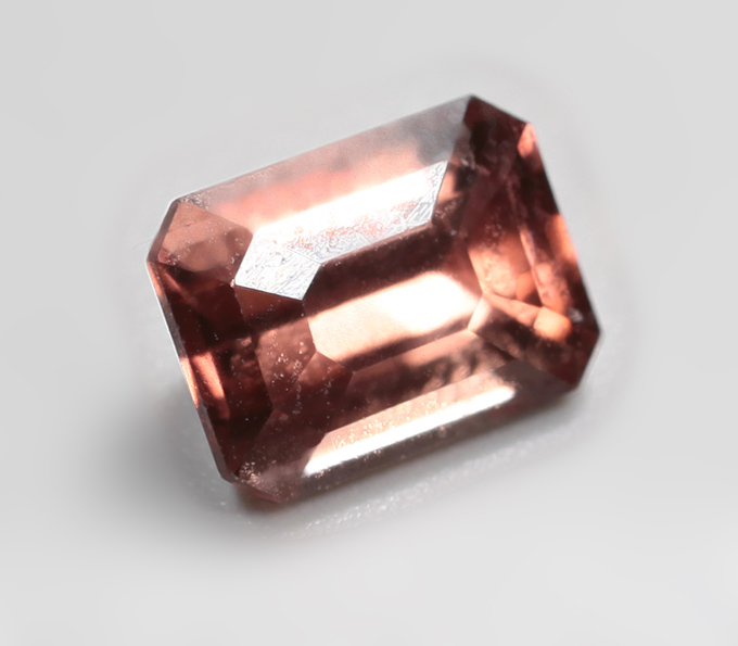 Оранжевый циркон 2,51 карата