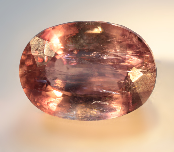 Эксклюзивный размер! Зултанит 11,5 карата