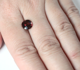 Оранжево-красный циркон высокой чистоты 3,55 карата