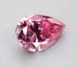 Красный муассанит 0,79 карата