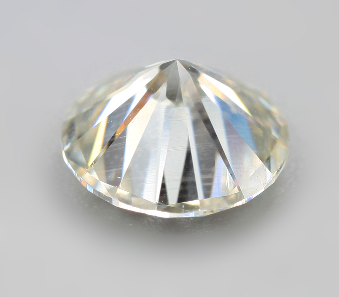 Топовая огранка! Бесцветный муассанит 1,42 карата