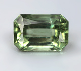 Зеленый апатит 2,01 карата