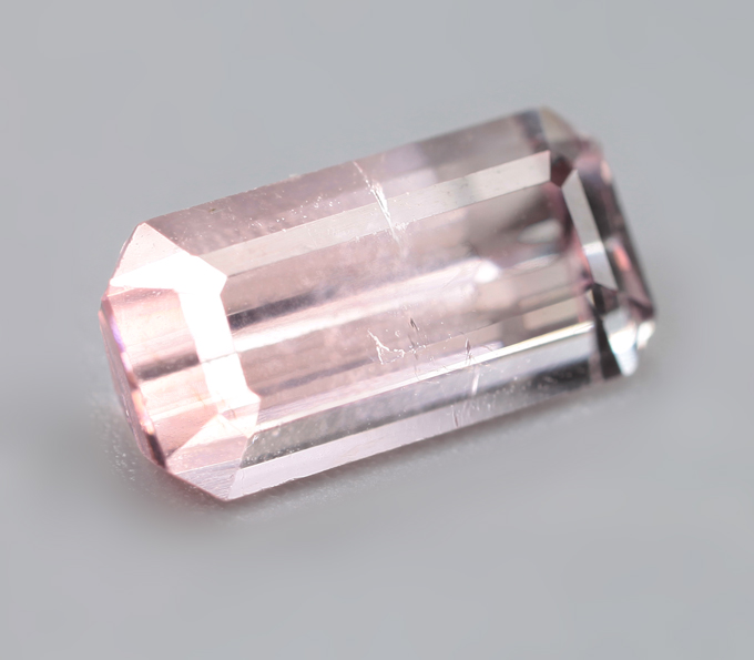 Розовый турмалин 1,61 карата