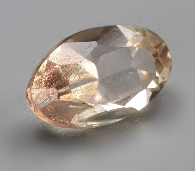 Орегонский солнечный камень 1,26 карата! Эффект Шиллера