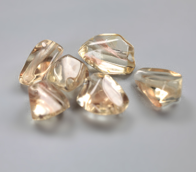 Крупный набор орегонских солнечных камней авторской огранки 12,67 карата! Эффект Шиллера!