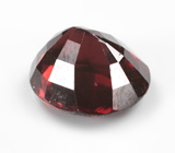 Насыщенный родолит 3,5 карата