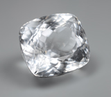 Крупный гошенит  высокой чистоты 17,85 карата