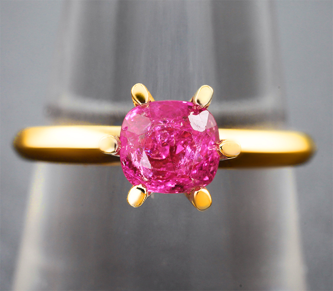 Комплект с разноцветными шпинелями 11,44 карата