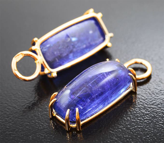 Подвесы для серег с крупными насыщенными танзанитами 19,81 карата