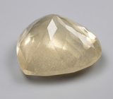 Желтый скаполит редкой огранки 3,85 карата