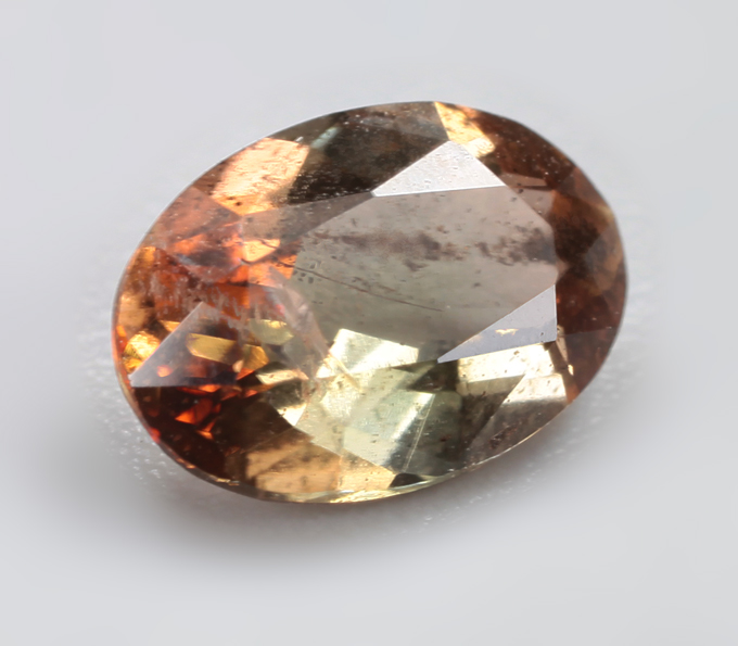 Андалузит 0,52 карата