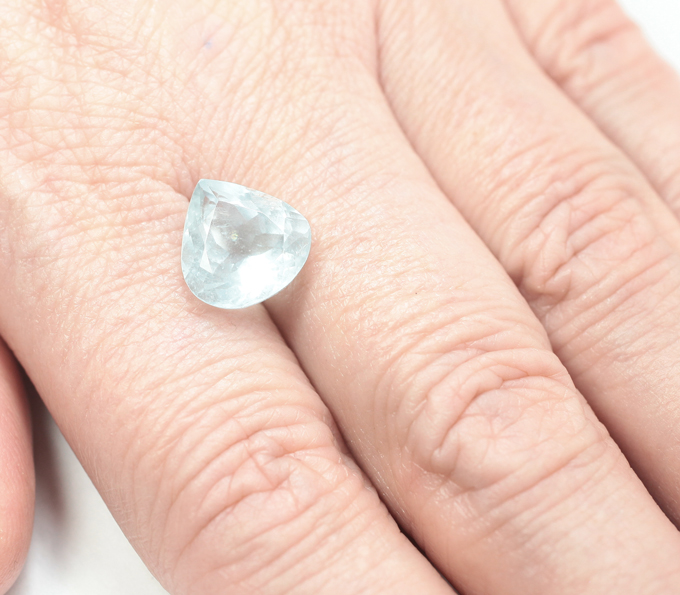 Аквамарин 4,64 карата