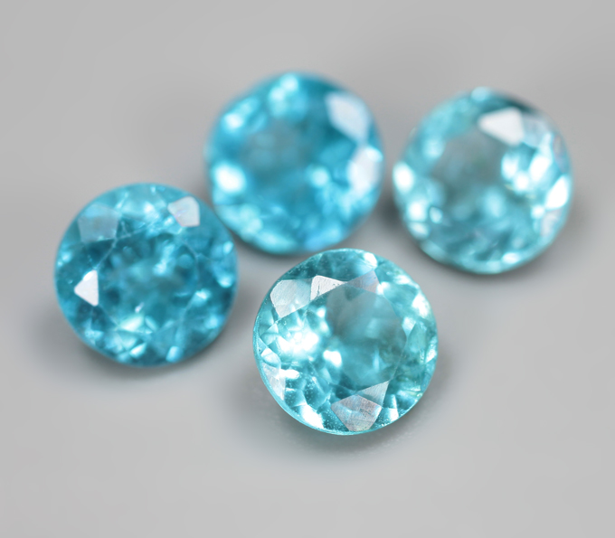 Набор из 4 «неоновых» апатитов 3,4 карата