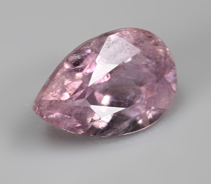 Зултанит 0,96 карата