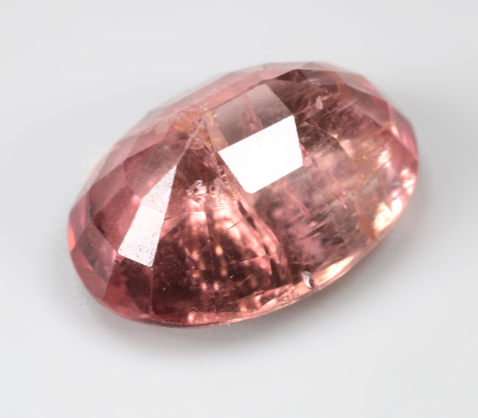 Полихромный турмалин 5,17 карата