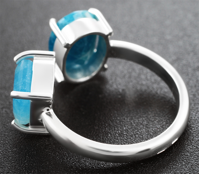 Кольцо с редким полихромным афганитом 2,04 карата и редким гаюином 2,83 карата