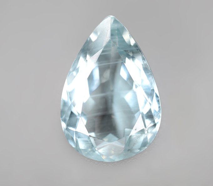Аквамарин 4,68 карата