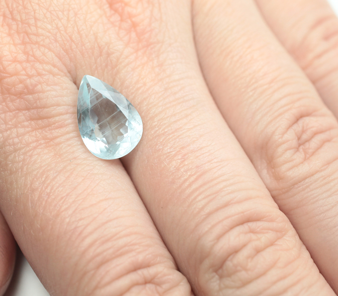 Аквамарин 4,68 карата