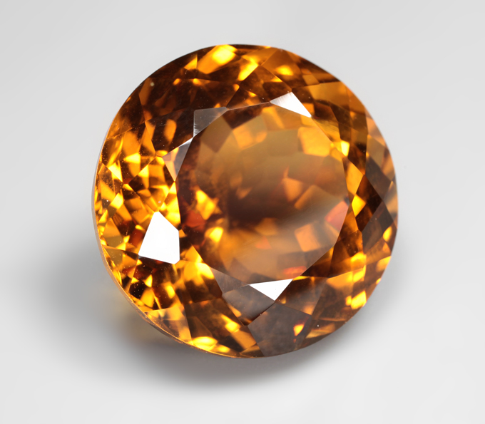 Чистейший крупный насыщенный цитрин 31,85 карата