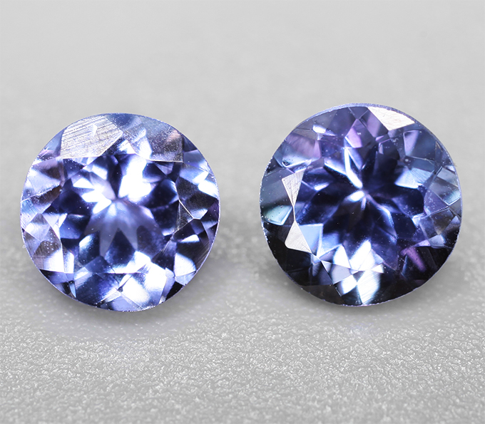 Пара танзанитов 1,17 карата