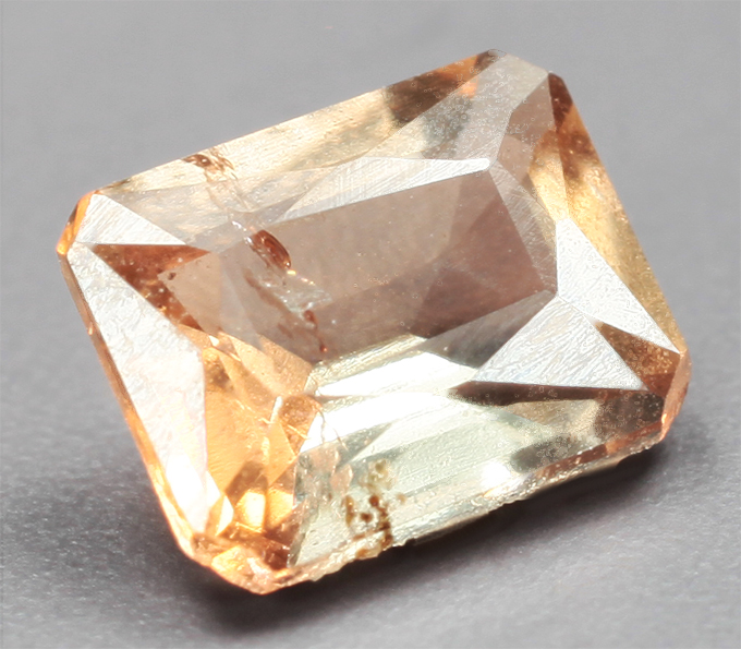 Андалузит 0,34 карата