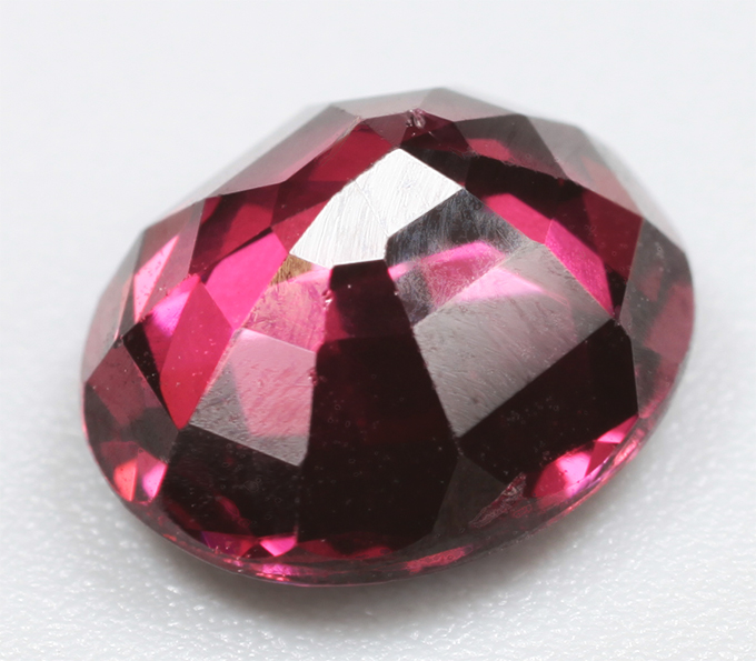 Родолит 1,72 карата