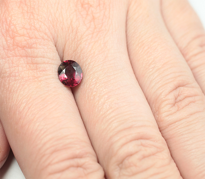 Родолит 1,72 карата