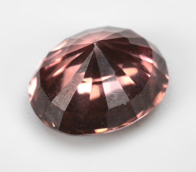 Чистейший падпараджа циркон 3,66 карата