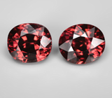 Редкая крупная пара чистейших красных цирконов 6,94 карата