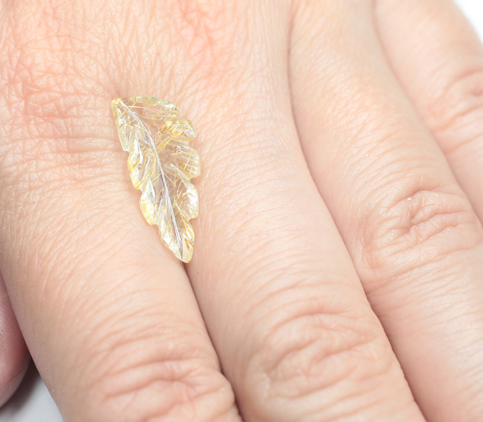 Резной рутиловый кварц 3,63 карата