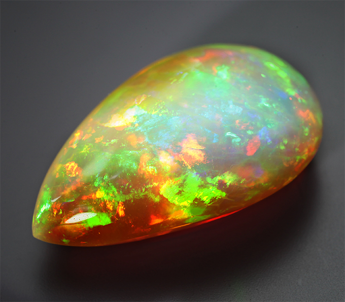 Крупный кристаллический опал 16,03 карата