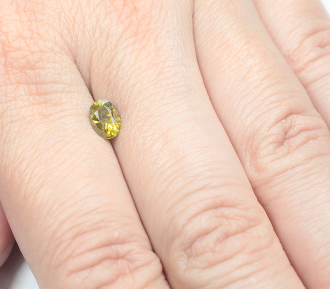 Зеленовато-желтый сфалерит 0,89 карата