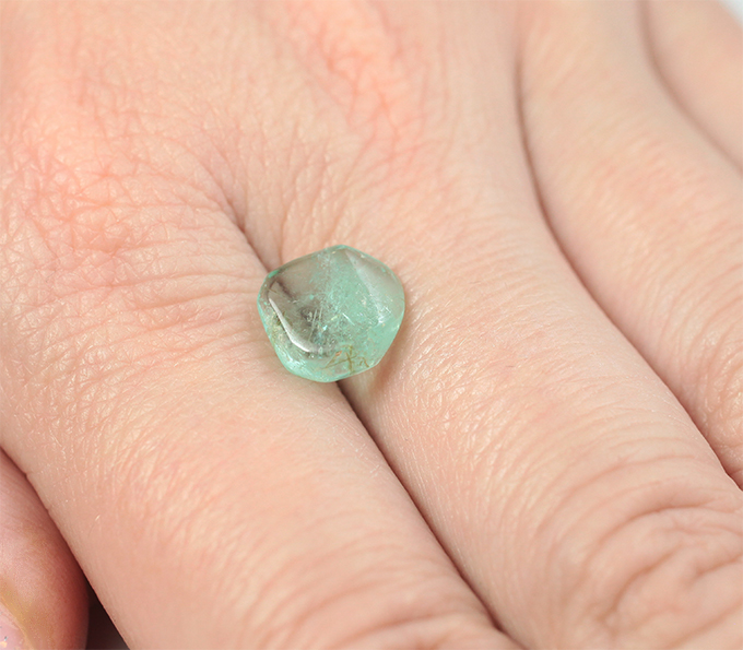 Голубовато-зеленый берилл 2,71 карата