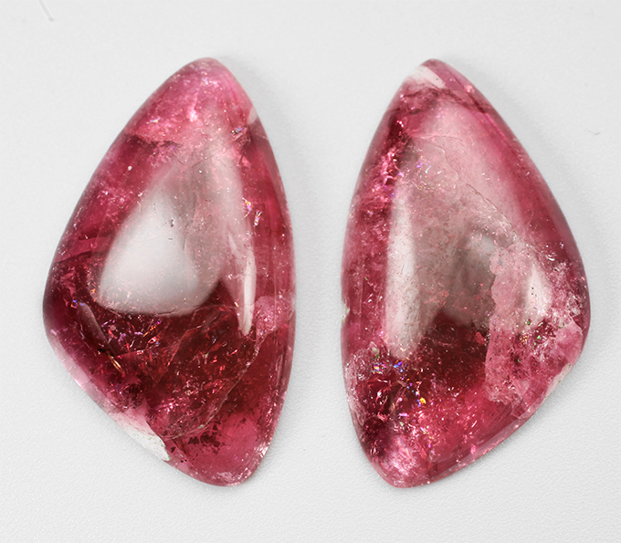 Редкая крупная пара забайкальских рубеллитов 20,94 карата