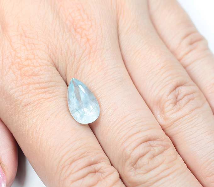 Аквамарин 4,79 карата