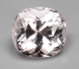 Крупный морганит 7,48 карата