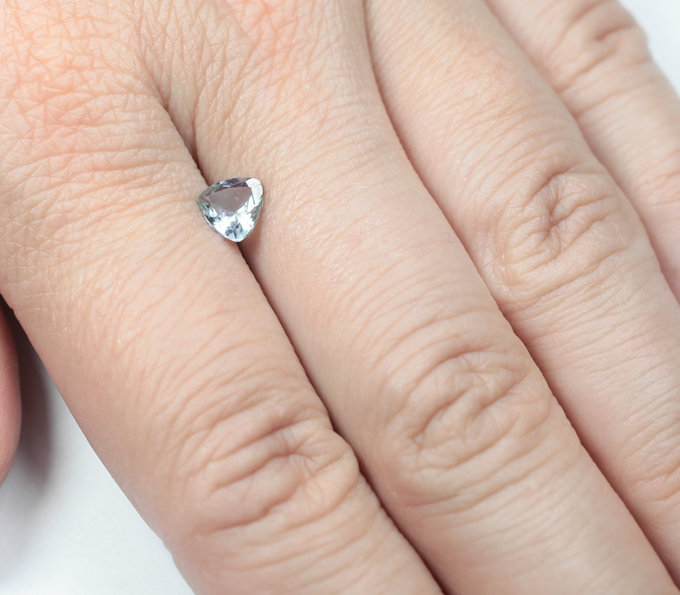 Полихромный цоизит 0,72 карата