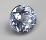 Фиолетовато-синий цоизит высокой чистоты 1,18 карата