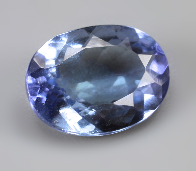 Полихромный цоизит 1,15 карата