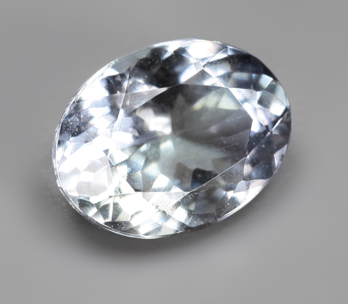 Полихромный цоизит 1,38 карата