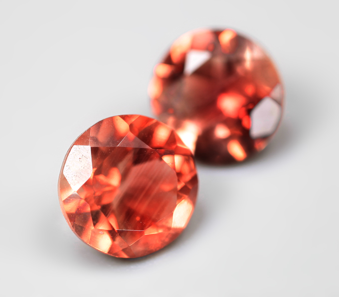 Пара орегонских солнечных камней 1,65 карата