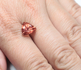 Крупный орегонский солнечный камень 3,11 карата