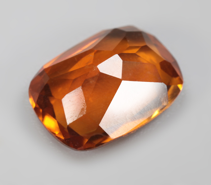 Цитрин мадейра 2,34 карата