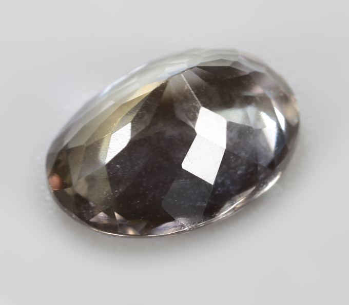 Полихромный цоизит 1,33 карата