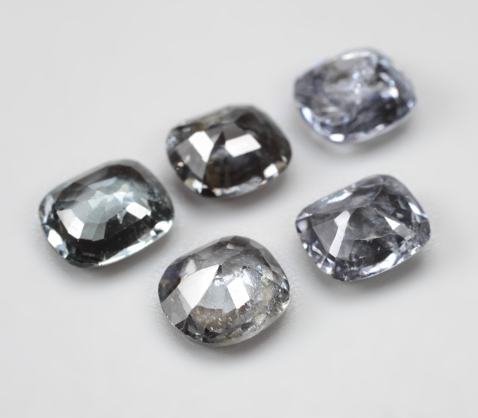 Набор из 5 шпинелей 3,65 карата