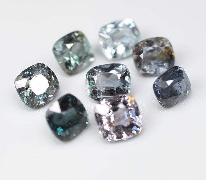 Крупный набор из 8 шпинелей 6,69 карата