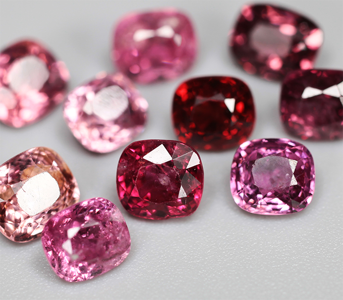 Крупный набор из 11 шпинелей 6,22 карата