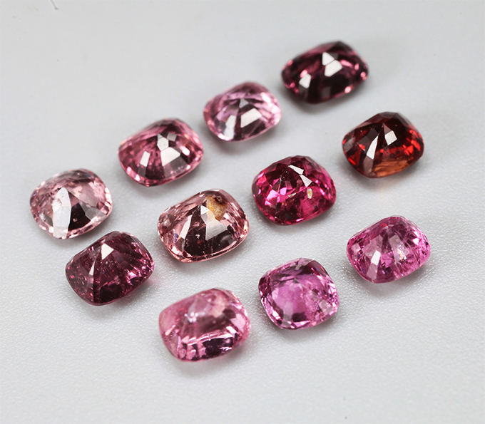 Крупный набор из 11 шпинелей 6,22 карата
