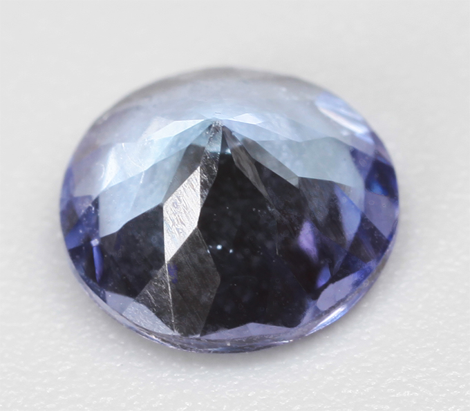 Танзанит высокой чистоты 0,65 карата